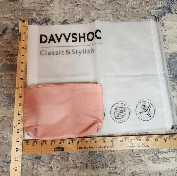 NWT Davvshock Pink Travel Weekender Carry On Tote Bag - Picture 11 of 16